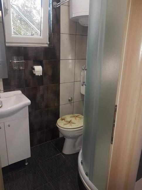 Sabljak Корнич Экстерьер фото